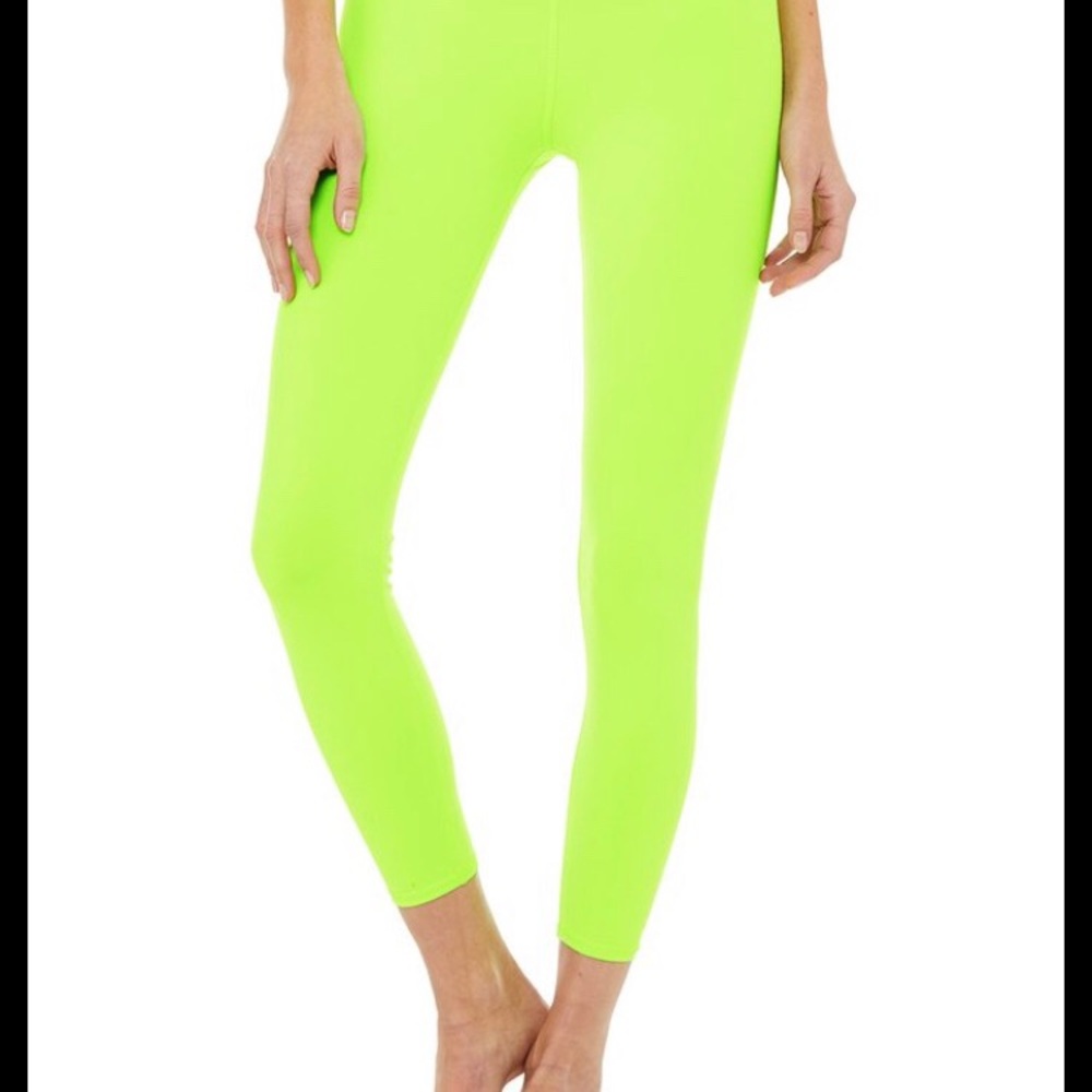 7/8 High-Waisted Alo Leggings Sold Out!